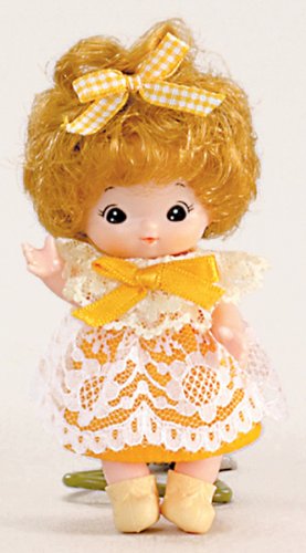 Amazon.co.jp: リカちゃん ステップ2 みつごのあかちゃん おちゃめみく